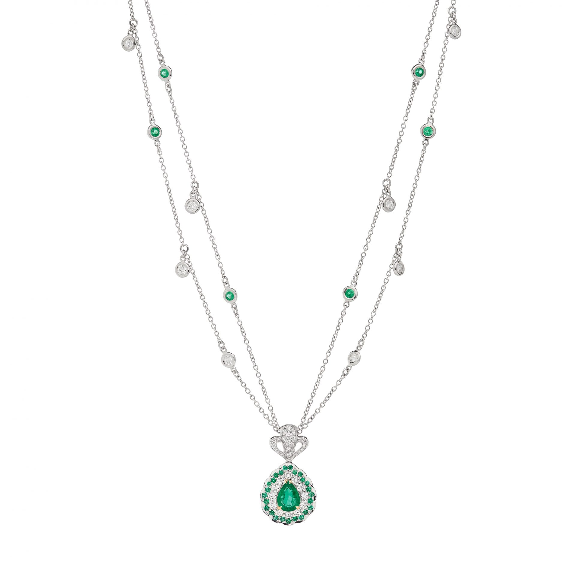 La Broderie Verte Necklace