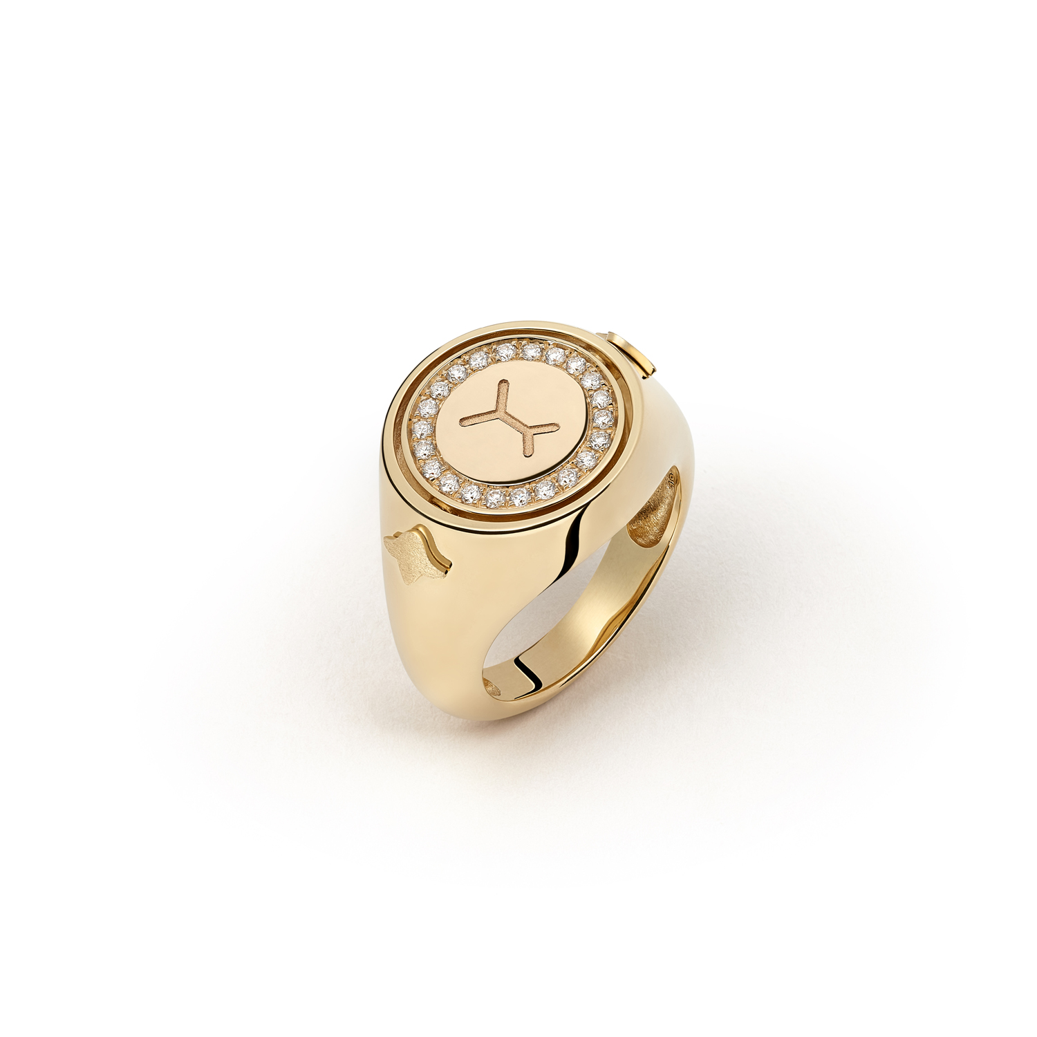 Turnable Paved Cocktail Ring